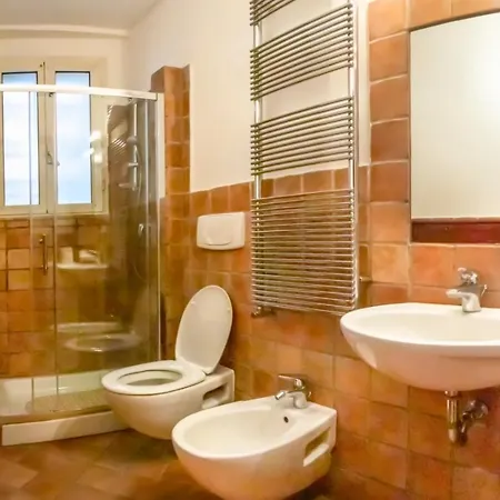 La Casa Di Lalla Sutri