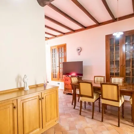 La Casa Di Lalla Holiday home *
