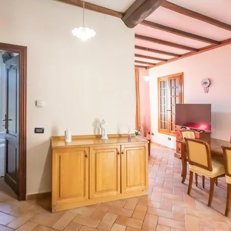 La Casa Di Lalla Holiday home